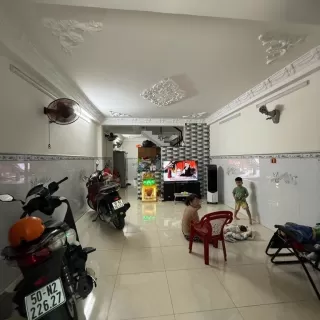 182/ Chiến Lược 56m2 3 tầng 4.2x14 5.7 tỷ Bình Trị Đông Bình Tân
