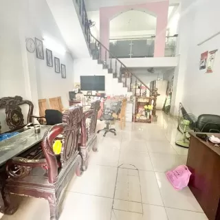 639/ Hương Lộ 2 50/60m2 4 tầng 5.1x12 5.5 tỷ Bình Trị Đông Bình Tân